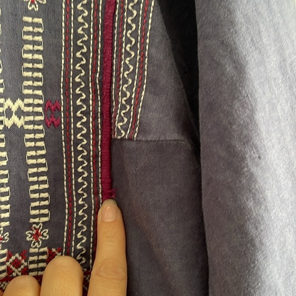 CABi Embroidered Linen Tunic Top Size Medium - Picture 5 of 8